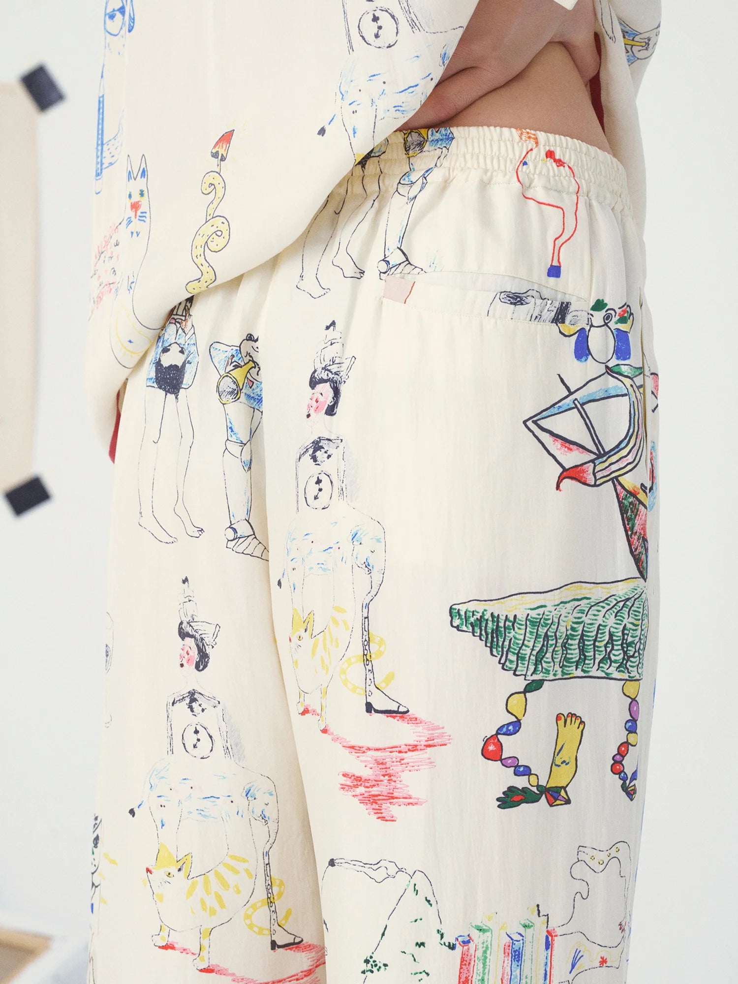 Mii Apoline Pants - Surrealism