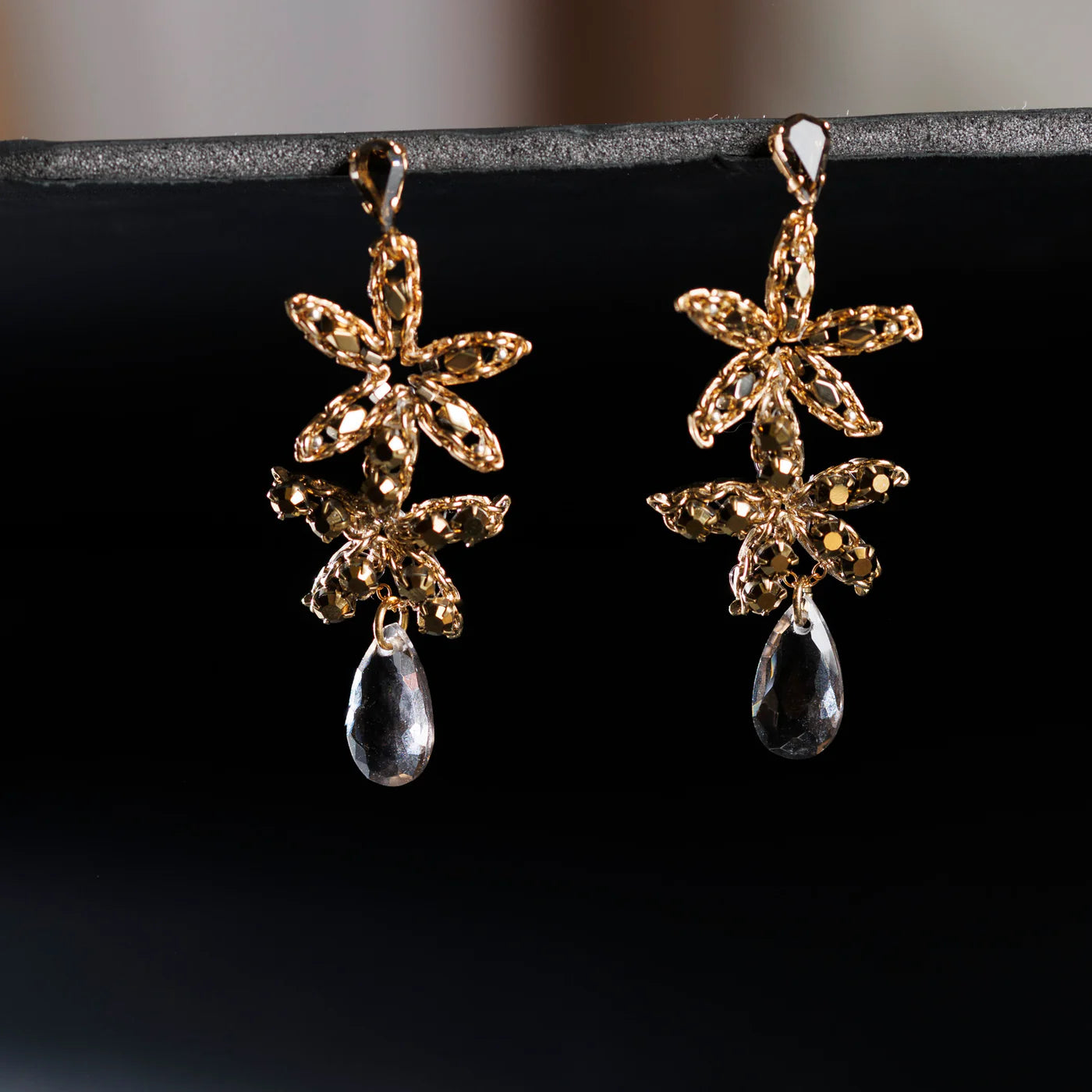 Crocus Earrings Gold