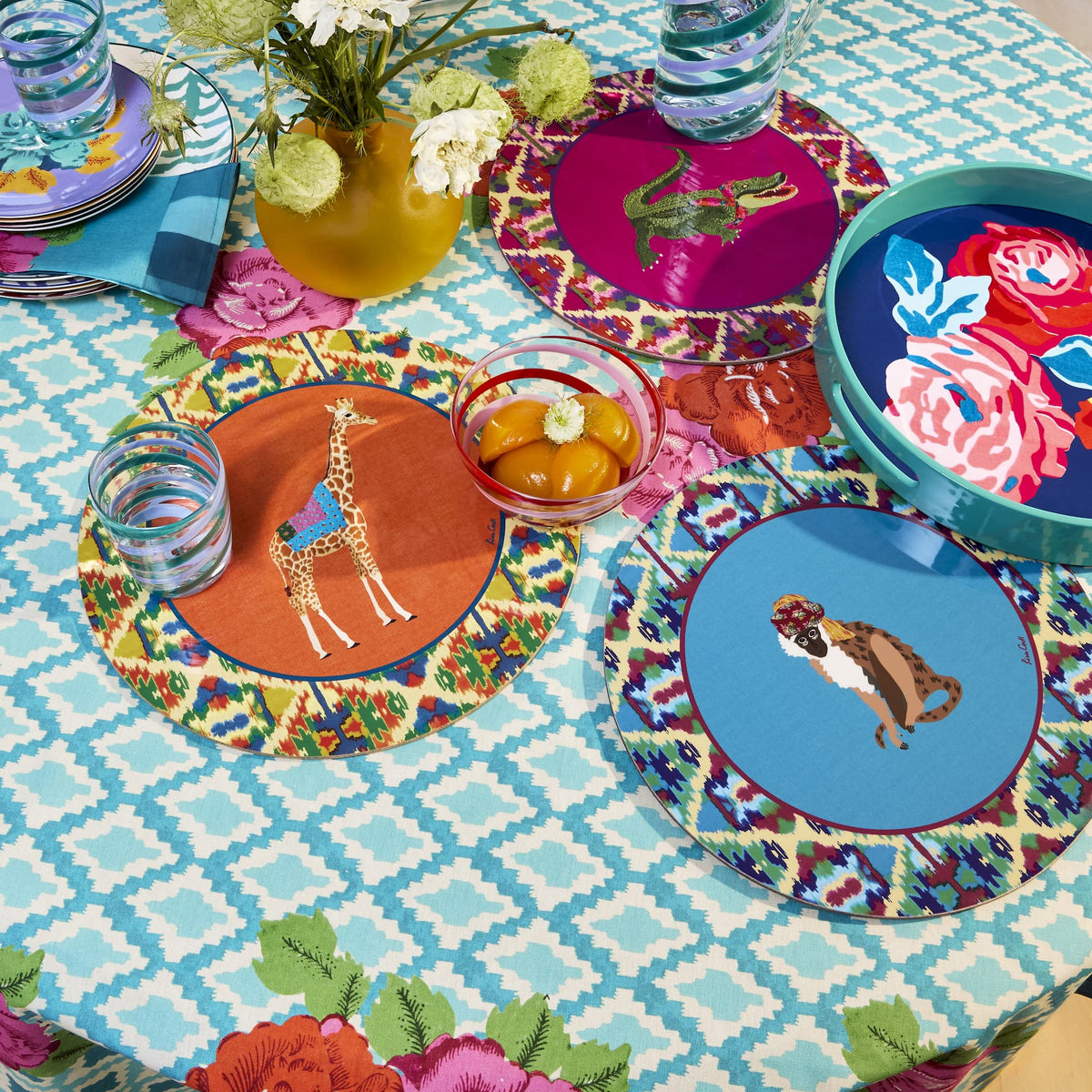 Nizam Flower Geranium Round Tray - Blue