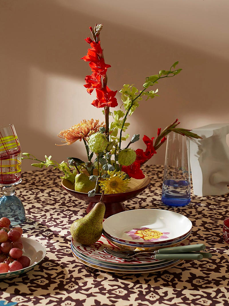 Arabesque Corolla Cotton Tablecloth - 180x350