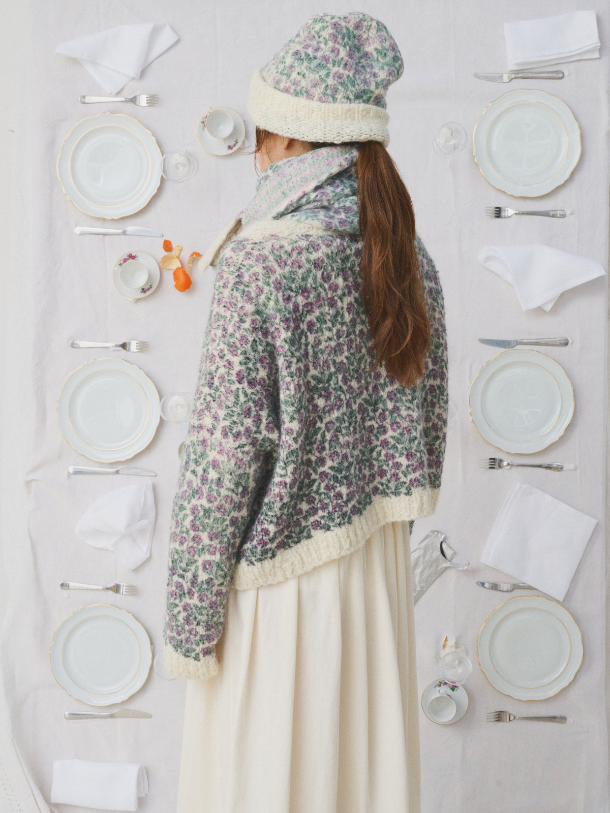 Ernst Cardigan - The Tableware