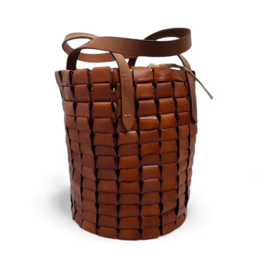 Link Bucket Bag - Tan