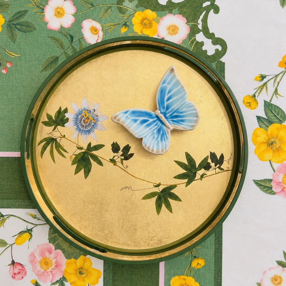 Gold Leaf Passiflora Round Lacquered Tray