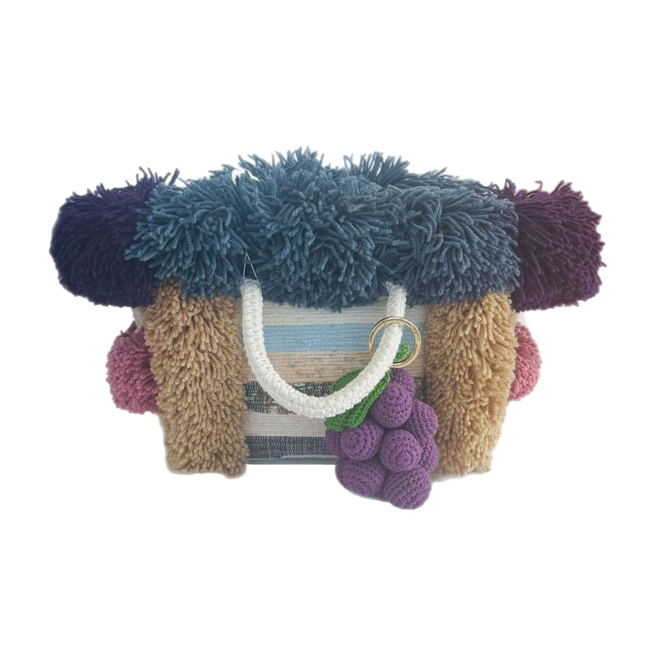Pom Parade Basket