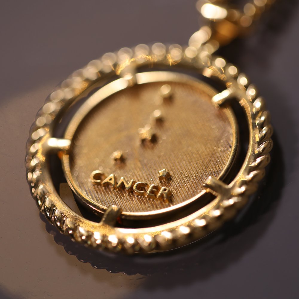 Elsa O Horoscope Necklace - Cancer