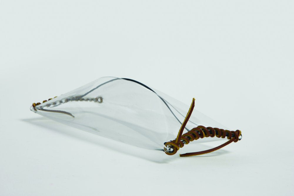 Nada Debs Stitches Tissue Holder