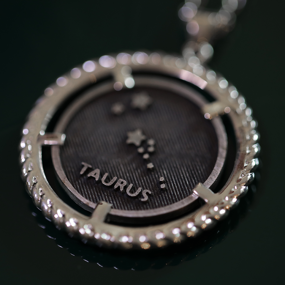 Elsa O Horoscope Necklace - Taurus