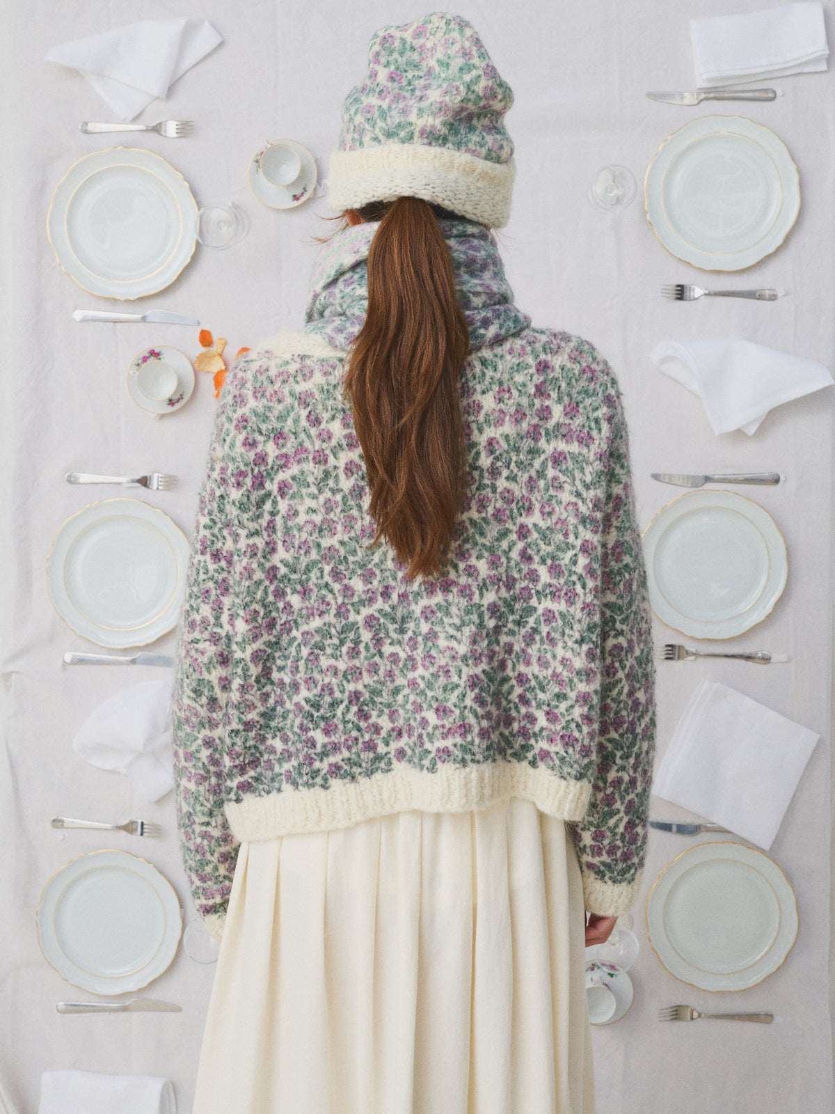 Ernst Cardigan - The Tableware