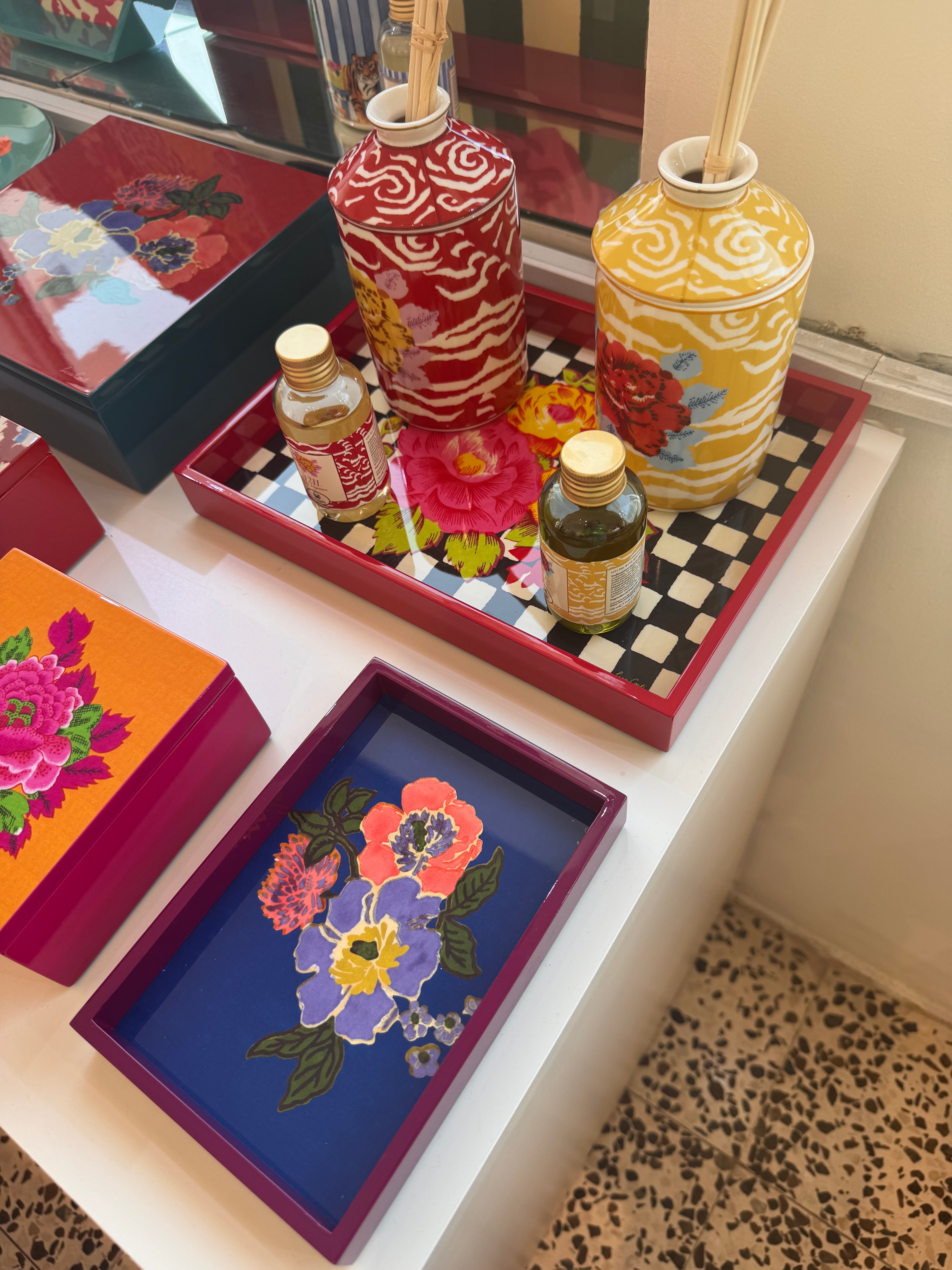 Tiger Big Check Tray