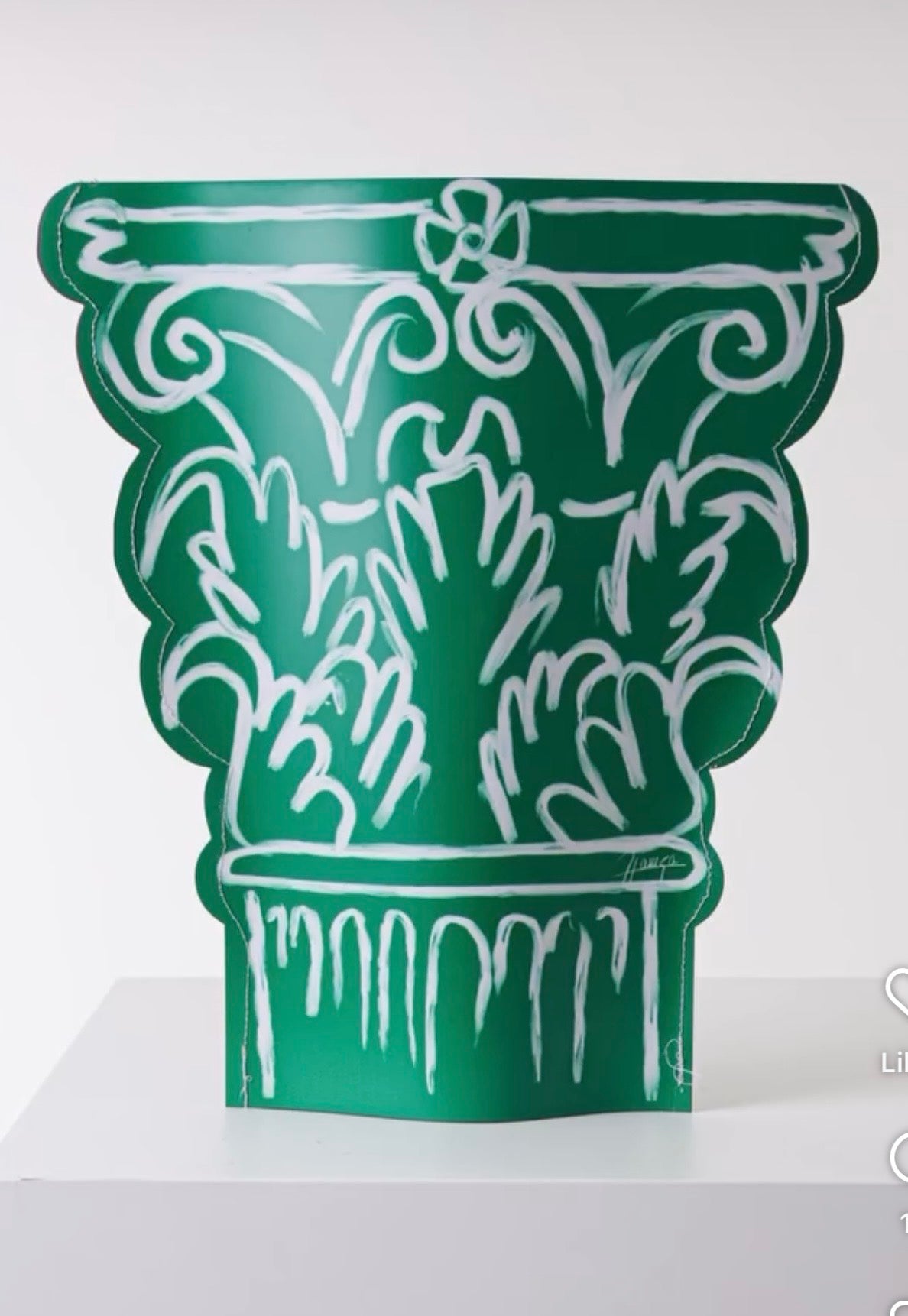 Corinthian Sleeve Vase - Green