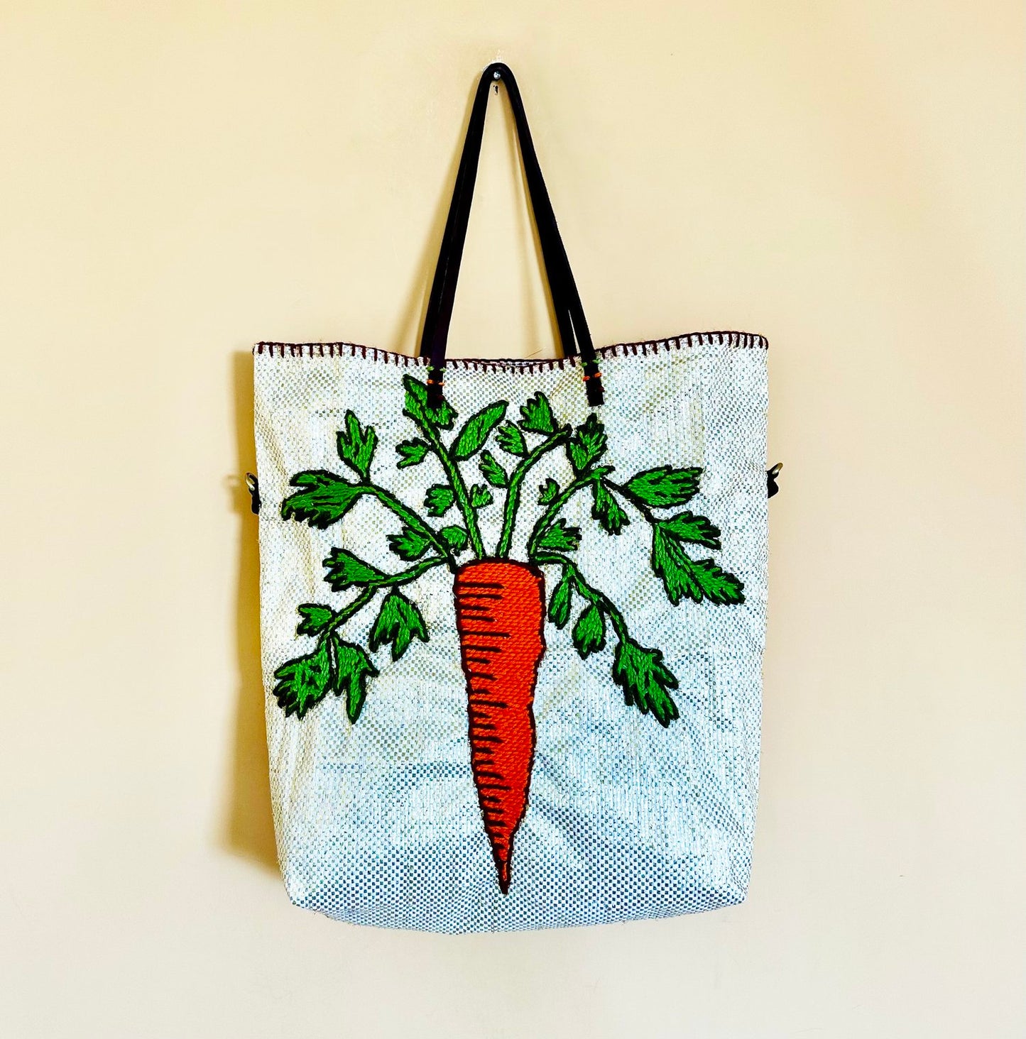 Farmers Carrot Bag - Medium