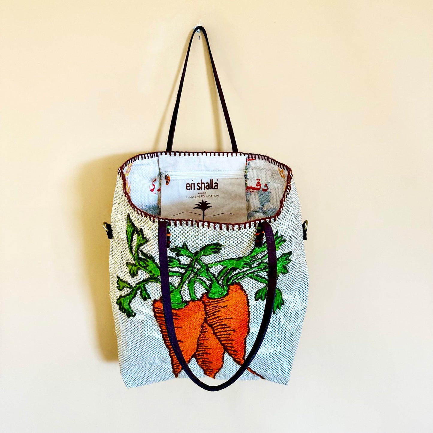 Farmers Carrot Bag - Medium