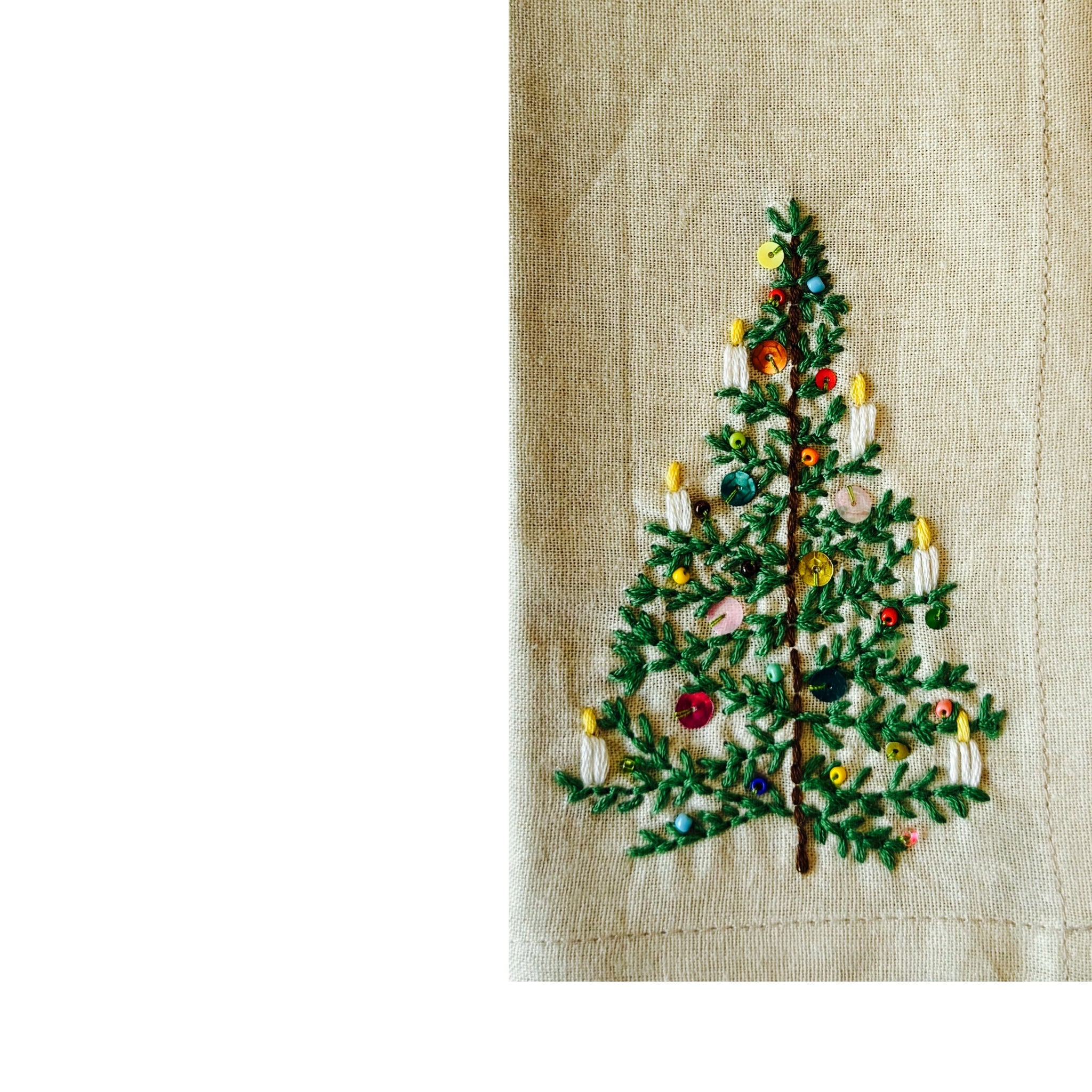 A Table Embroidered Linen Napkin - Xmas Tree