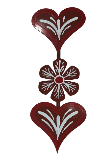 Katya Traboulsi Flower & Hearts  Amulet
