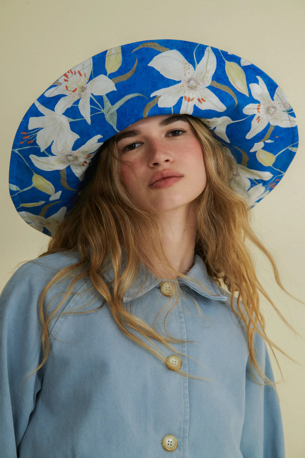 Romualda Lilium Blue Gran Hat