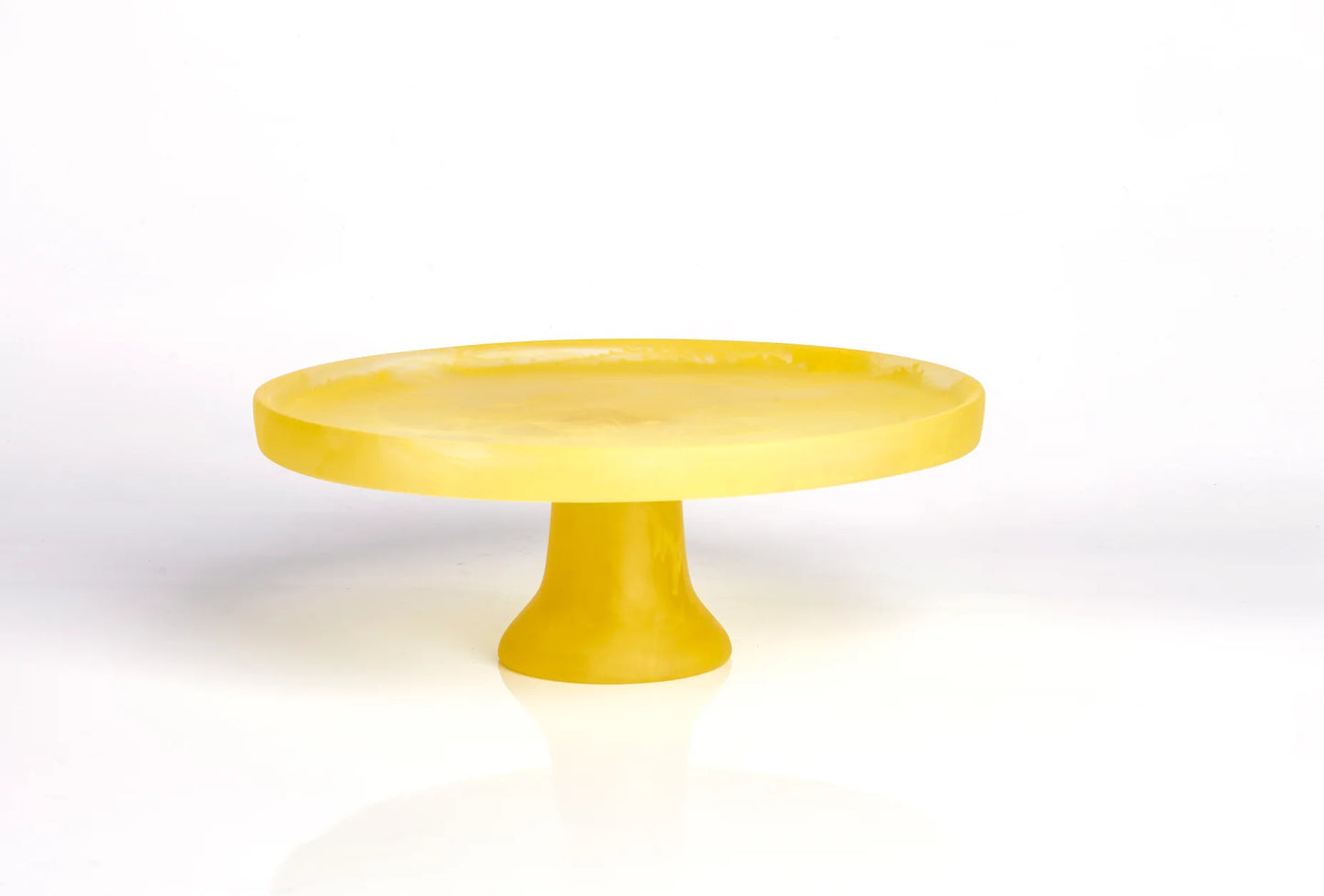 Nashi Home Resin Footed Cake Stand Medium