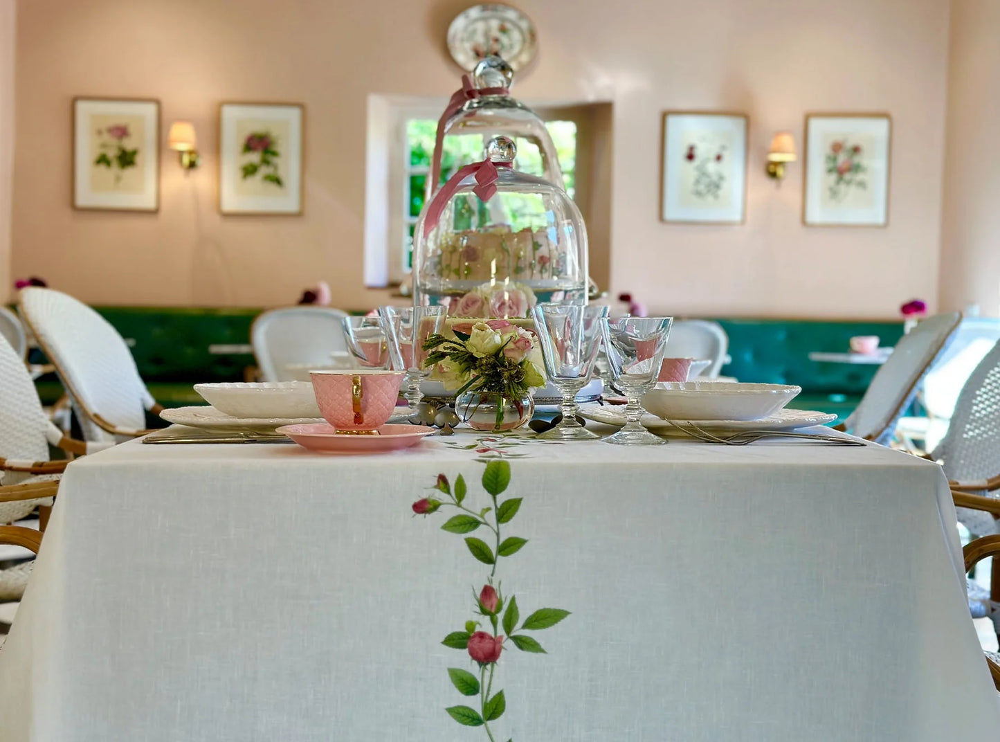 Rose Trellis Linen Tablecloth