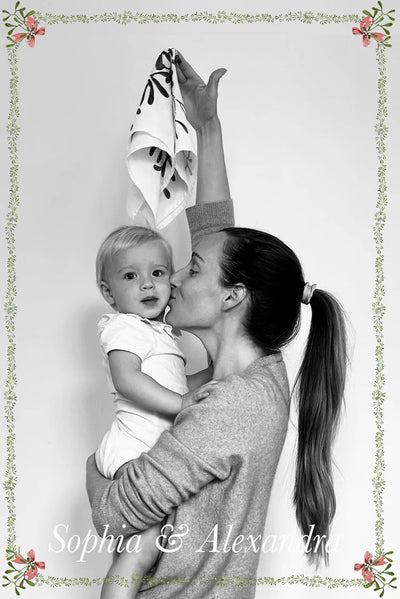 Mistletoe Kiss Linen Napkin
