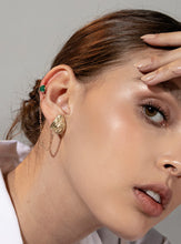 Load image into Gallery viewer, Emerald Shell Earcuff
