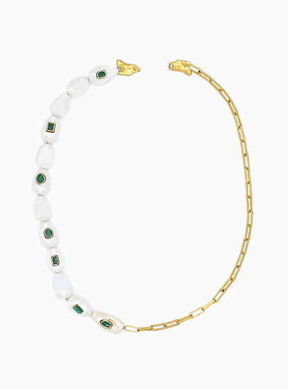 Fenomena Half Delta Emerald Necklace