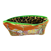 Load image into Gallery viewer, Atelier Bamboo Indiana Pouch
