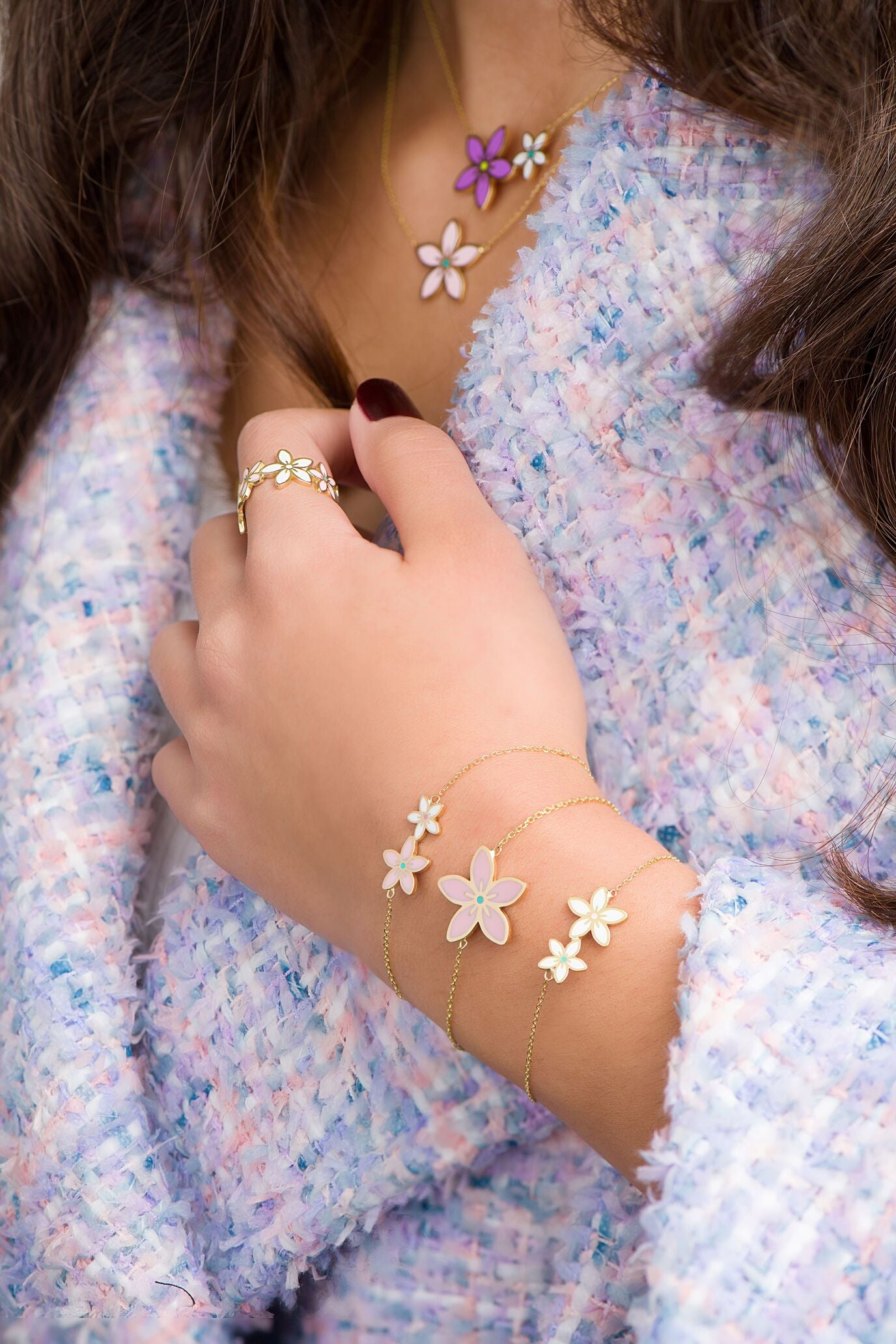 LRJC  "Call Me Jasmine" 2 Flower Bracelet White