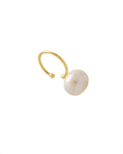 Load image into Gallery viewer, LRJC Round Ear Cuff
